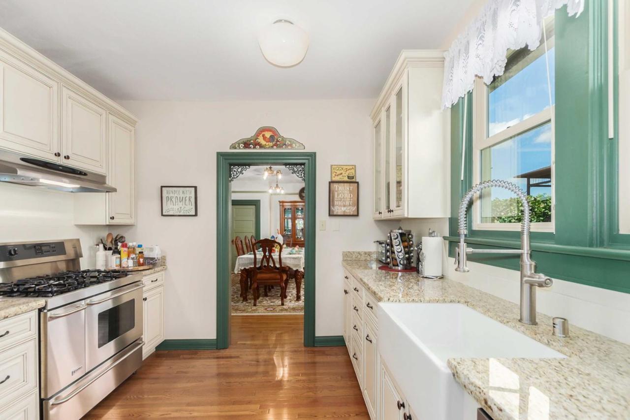 Historic Prescott Home With Yard, Walk To Downtown! Buitenkant foto