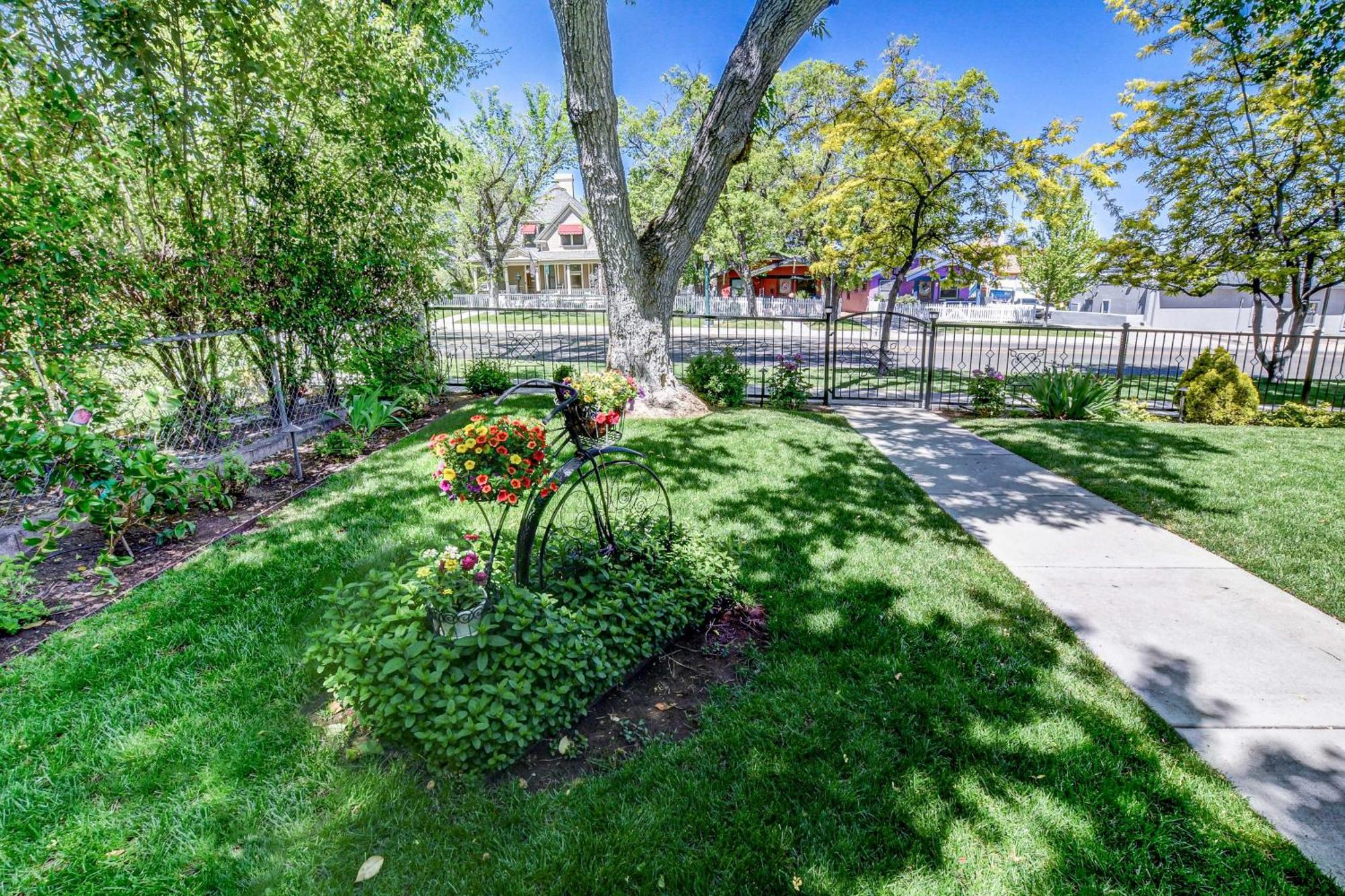 Historic Prescott Home With Yard, Walk To Downtown! Buitenkant foto